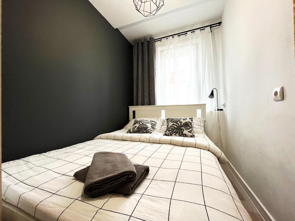 Traugutta Apartment ~ Self Check-In 24H ~ Lift Вроцлав Екстериор снимка